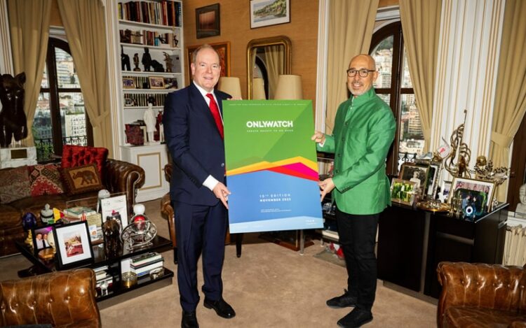 モナコ大公アルベール 2 世とリュック・ペタヴィーノ会長