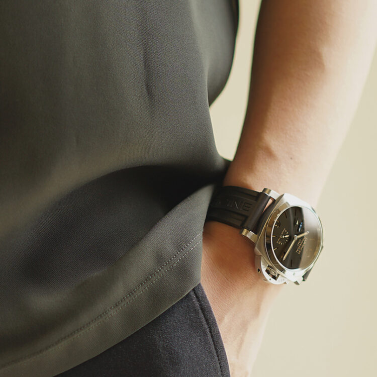 パネライ ルミノール 3デイズ GMT